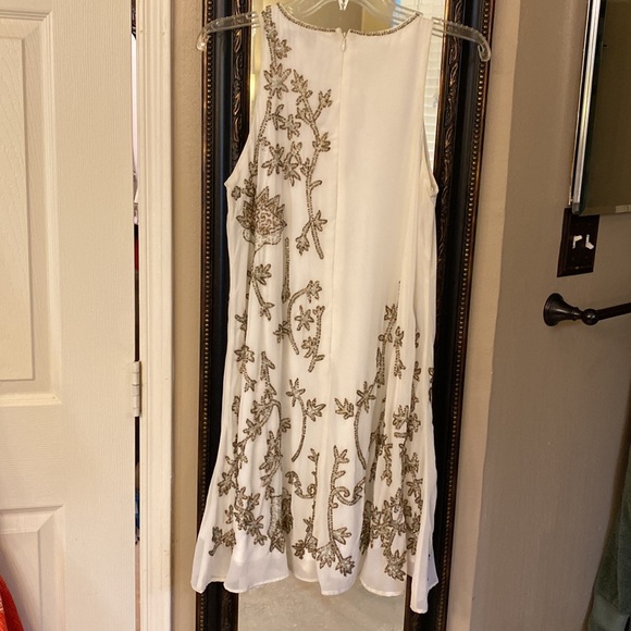 Badgley Mischka beaded white swing twirl dress Size 2 - Picture 4 of 7